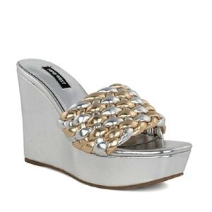 NINE WEST KAT 3 Metallic Silver & Gold Basketweave 4.5” Wedge NWOT Size …
